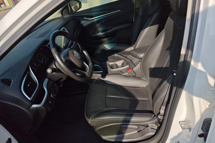 Used Buick GT 2018 18T Automatic Elite Model
