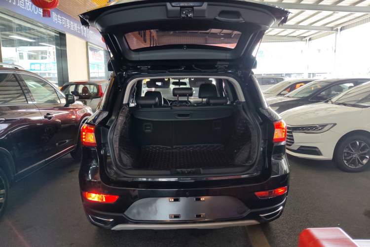 Used GAC Trumpchi GS4 2017 235T Automatic Two-Wheel Drive Luxury Smart Connectivity Version
