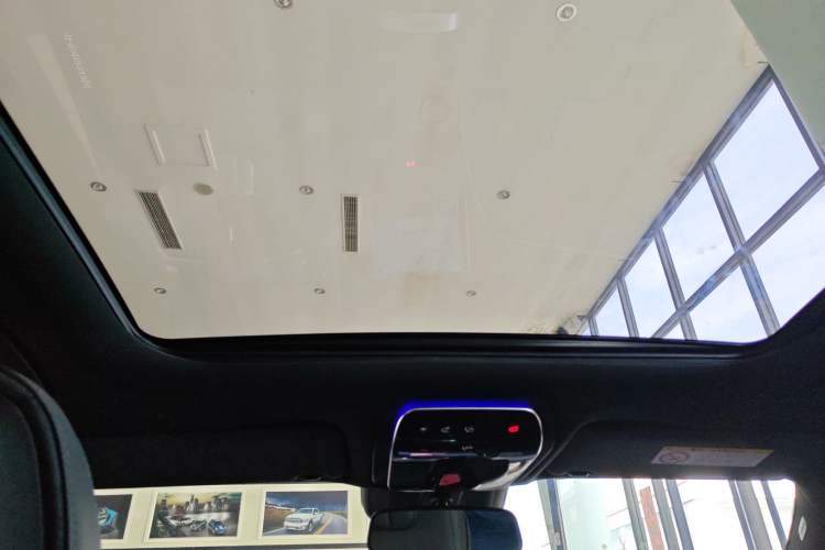 Used Mercedes-Benz C-Class 2023 Second Facelift C 260 L Sport Edition
