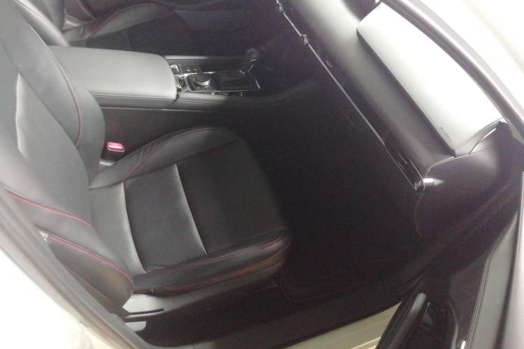 Used Mazda Mazda 3 Axela 2023 2.0L Automatic ZhiXuan Edition
