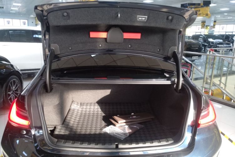 Used BMW 3 Series 2023 325Li M Sport Night Edition Package
