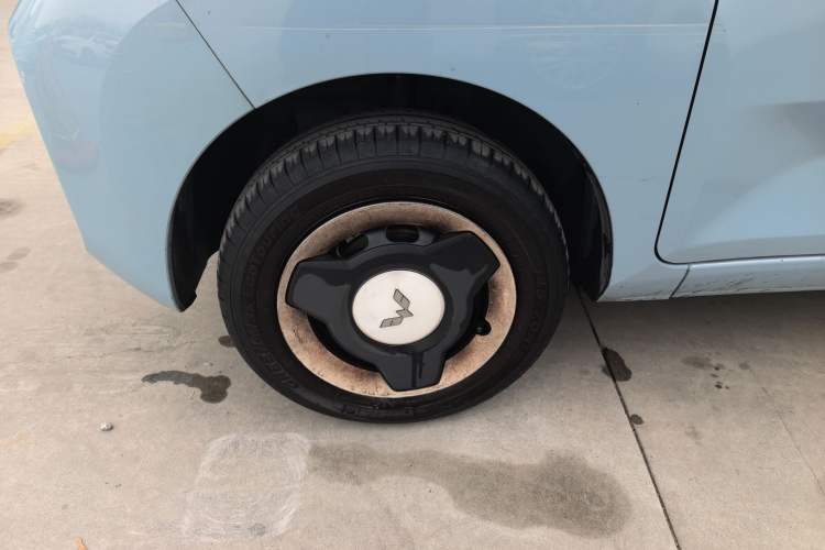 Used Wuling Hongguang MINIEV 2022 Easy Version Lithium Iron Phosphate
