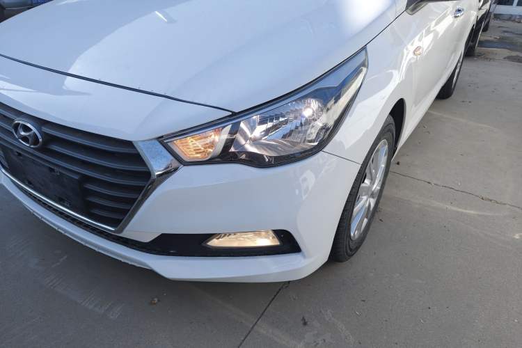 Used Hyundai Verna 2016 1.4L Automatic Cool Edition GLS
