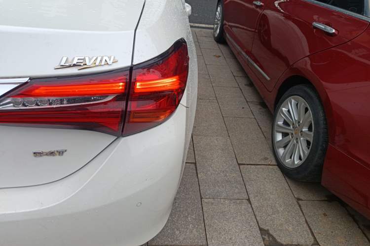Used Toyota Levin 2017 Revised Version 185T CVT Elite Edition China VI Standard