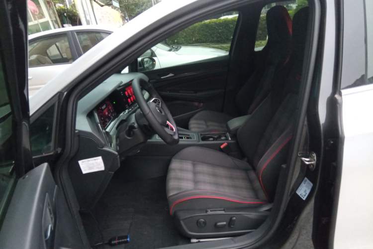 Used Volkswagen Golf GTI 2021 380TSI DSG GTI
