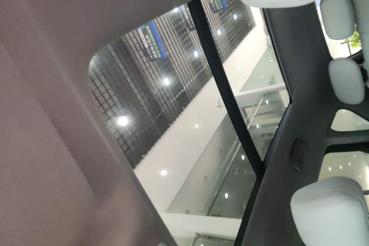 Used VOYAH FREE 2025 318 318 km Rear-Drive Touring Edition
