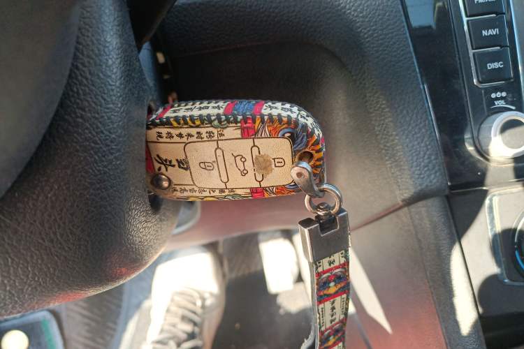 Used Volkswagen Santana 2015 1.6L Automatic Comfort Edition
