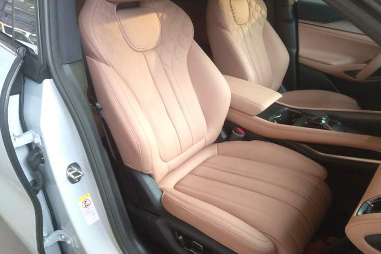 Used BYD Song L EV 2024 662 km Excellence Version