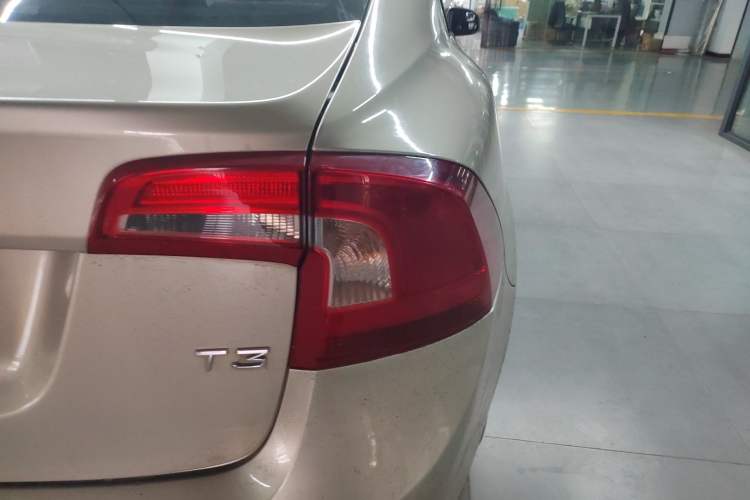 Used Volvo S60 2017 S60L T3 Smart Upgrade Edition
