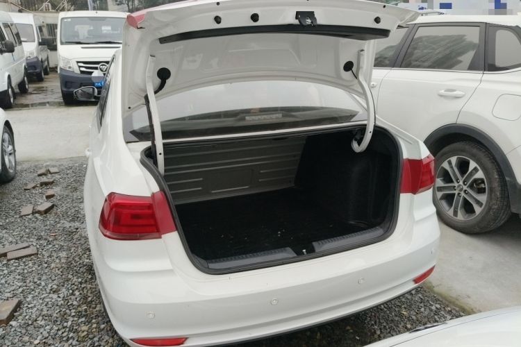 Used Volkswagen Santana 2018 1.5L Automatic Fashion Edition
