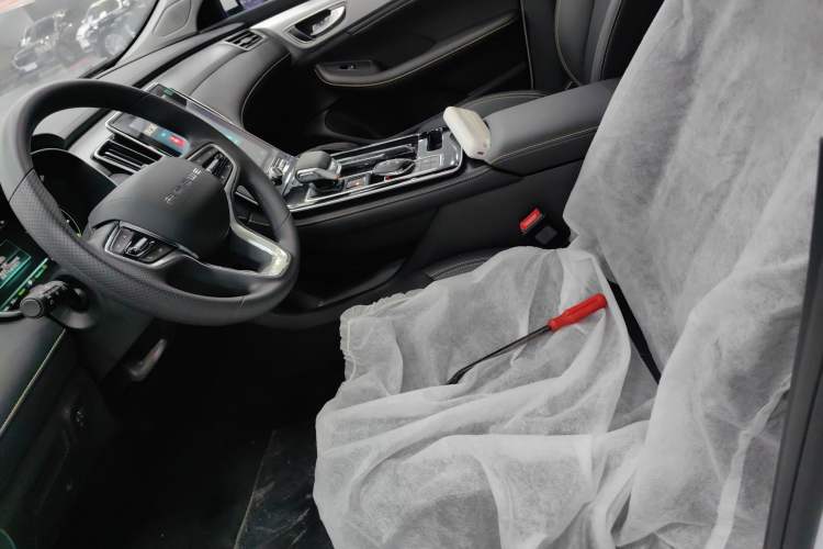 Used Roewe i6 MAX New Energy 2023 EV 420 Skyroof Special Edition
