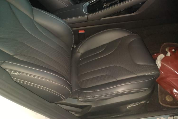 Used Changan CS85 COUPE 2019 2.0T Automatic Version China V Standard
