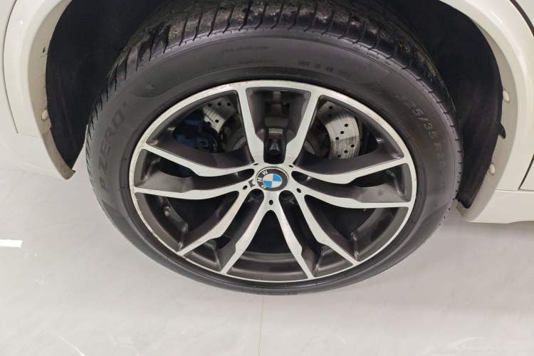 Used BMW X5 M 2015 X5 M