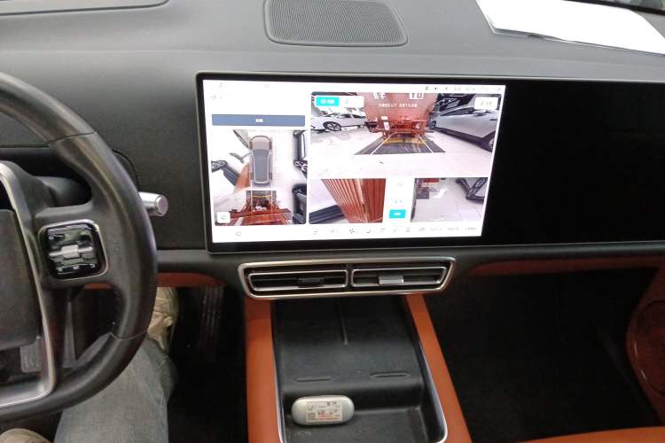 Used Li Auto L8 2023 Pro Model
