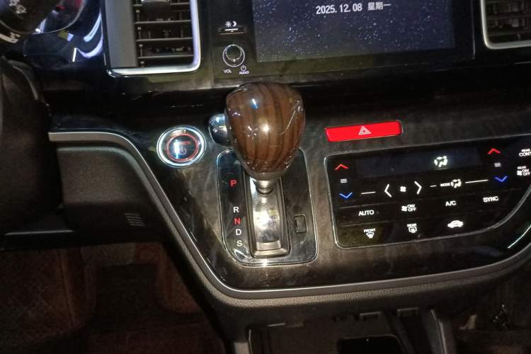 Used Honda Elysion 2019 2.0L Hybrid Comfort Edition
