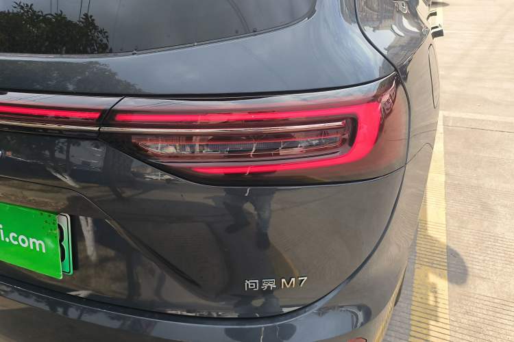 Used Hima AITO M7 2024 1.5T Rear-Drive Plus Version 5 Seats
