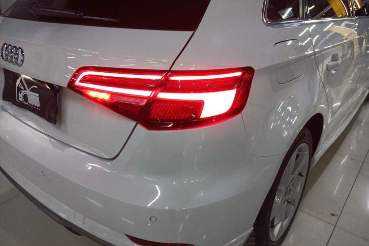 Used Audi A3 2020 Sportback 35 TFSI Fashion Edition China VI Emission Standard
