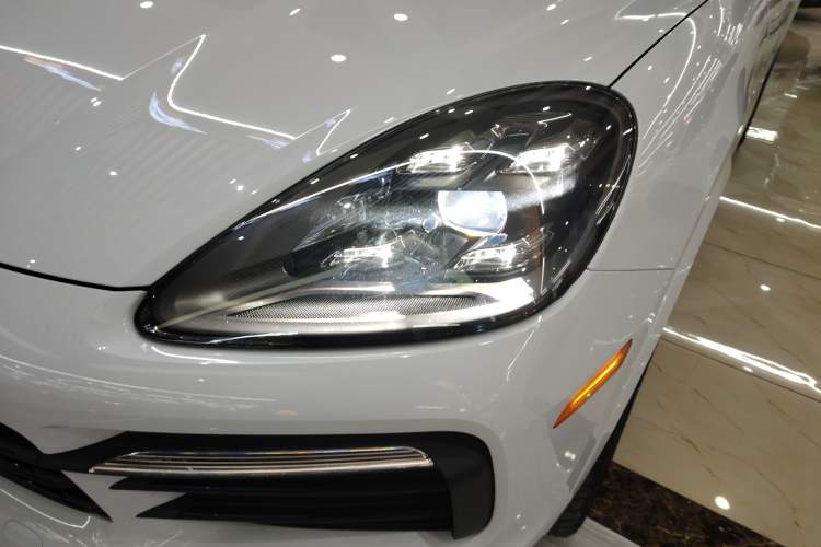 Used Porsche Cayenne 2021 3.0T U.S. specification
