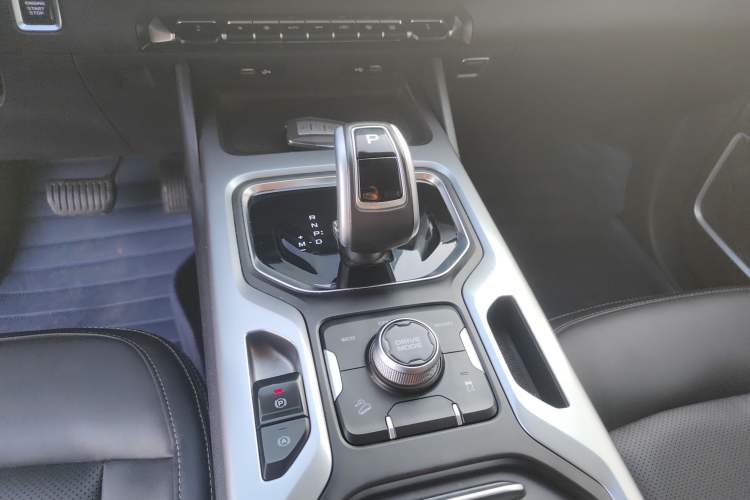 Used Geely Auto Haoyue 2020 1.8TD DCT Luxury 7-Seater
