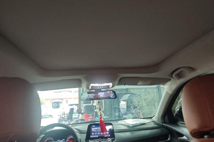 Used Chevrolet Trax 2019 Redline 325T Automatic Fun Edition China VI Standard