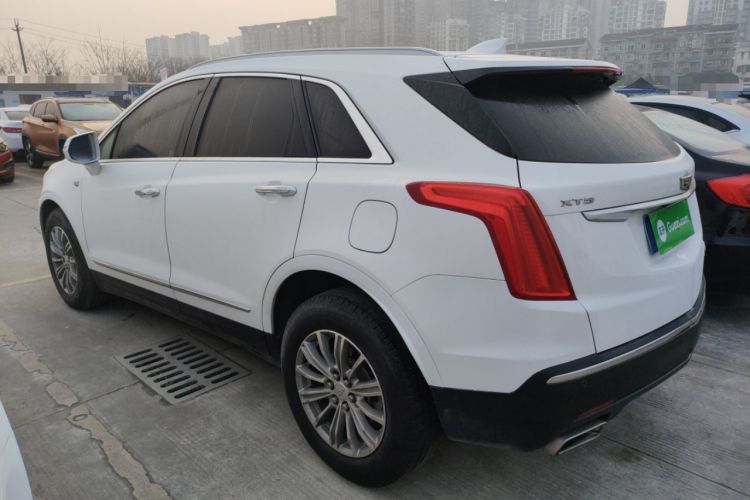 Used Cadillac XT5 2016 25T Luxury Model
