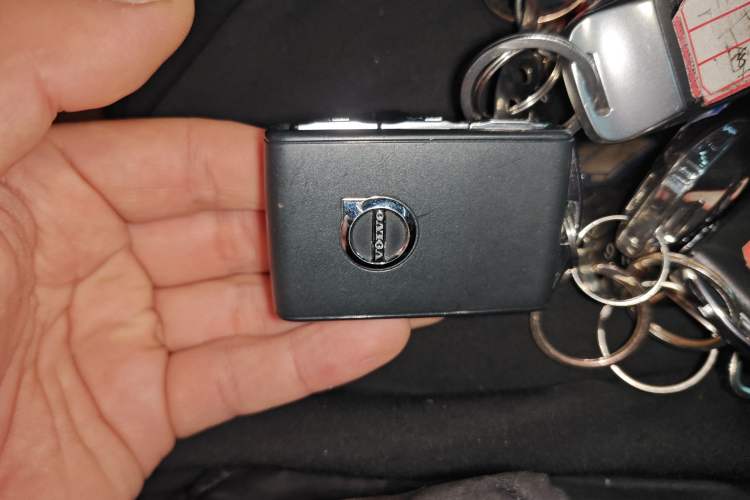 Used Volvo XC60 2025 B5 Four-Wheel Drive Smart & Advanced Luxury Edition
