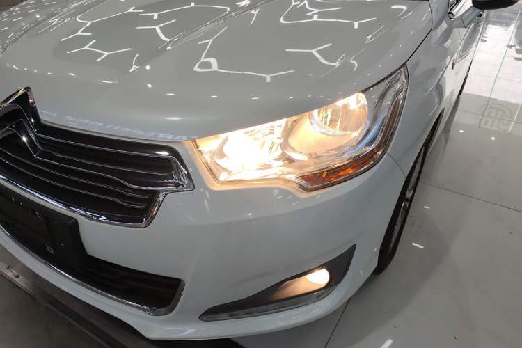 Used Citroen C4L 2015 1.2T Automatic Luxury Edition
