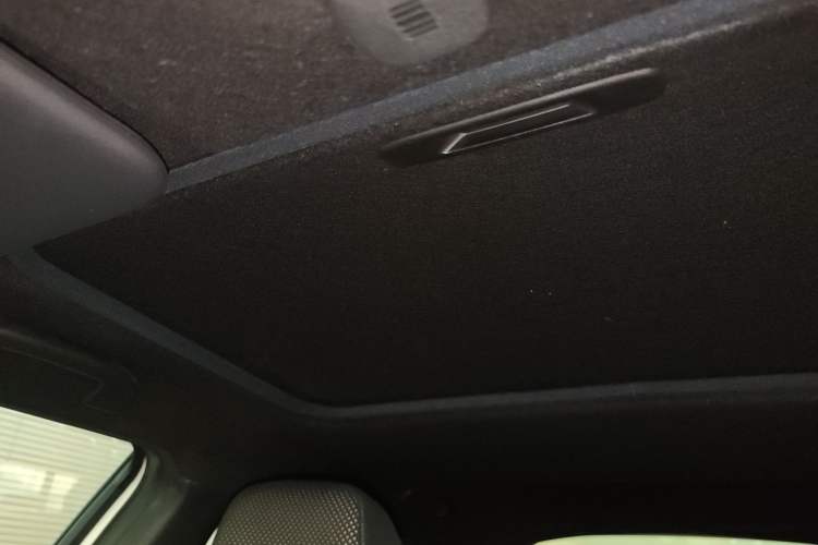 Used Infiniti ESQ 2014 1.6L Spontaneous Edition
