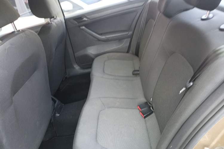 Used Volkswagen Jetta 2019 Dream Edition 1.5L Automatic Fashionable Version