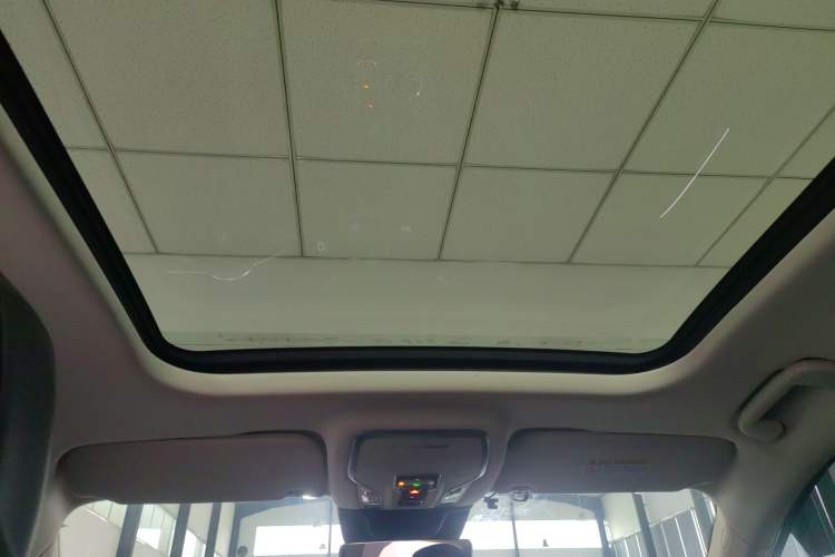 Used Hongqi HS3 2024 1.5T Shanwei Edition
