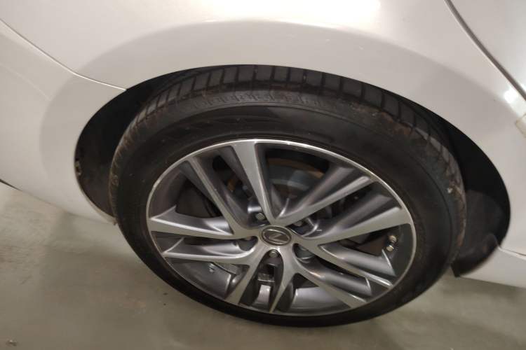 Used Lexus IS 2017 300 FENGSHANG Edition