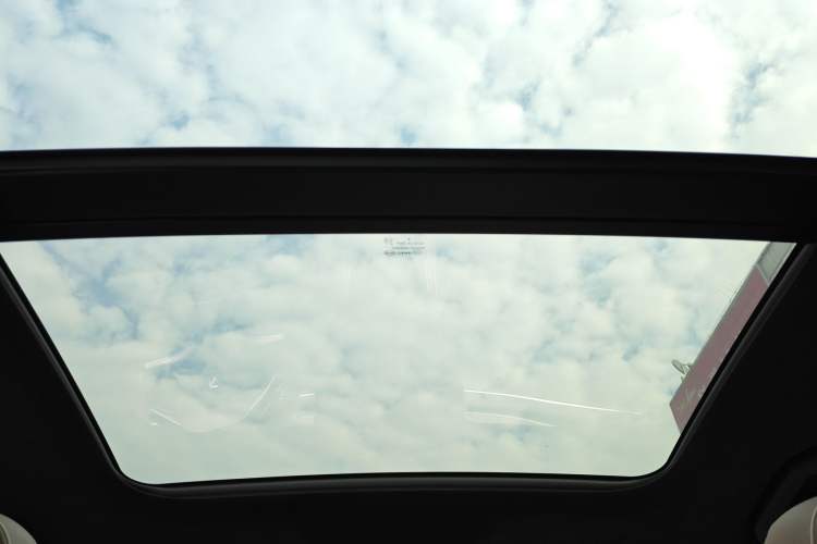 Used BYD Han 2024 EV Glory Edition 610 km All-Wheel Drive "Tian Shen Zhi Jia" Intelligent Driving Model