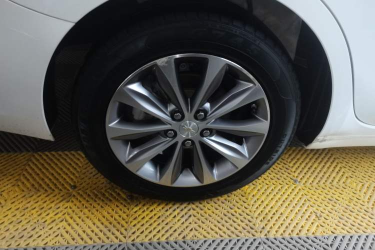 Used Chevrolet Monza 2020 320 Automatic Enjoyment Edition
