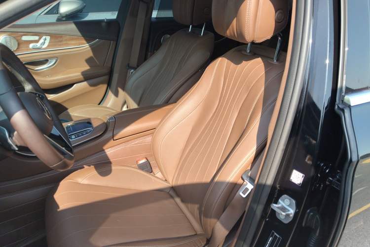 Used Mercedes-Benz E-Class 2023 E 300 L Luxury Model
