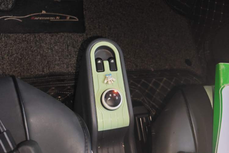 Used Wuling Hongguang MINIEV 2021 Macaron Fashion Edition Lithium-Ion Battery
