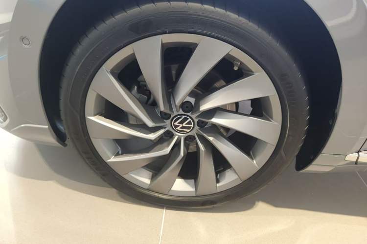 Used Volkswagen FAW-Volkswagen CC 2024 380TSI Striking Edition
