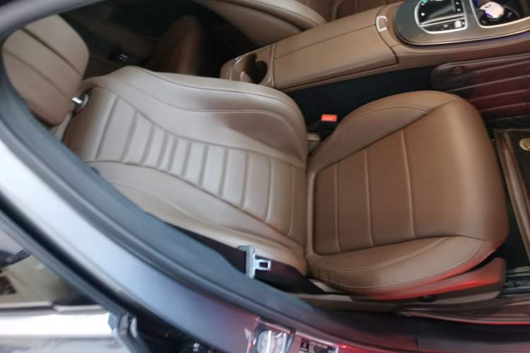 Used Mercedes-Benz E-Class 2019 Restyled E 300 L Sporty and Stylish Edition