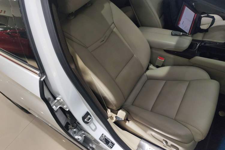 Used Cadillac XTS 2016 28T Tech Edition
