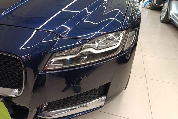 Used Jaguar XFL 2018 XFL 2.0T 250 PS Luxury Edition