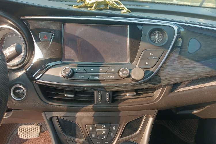 Used Buick Envision 2016 20T Two-Wheel-Drive Elite Model
