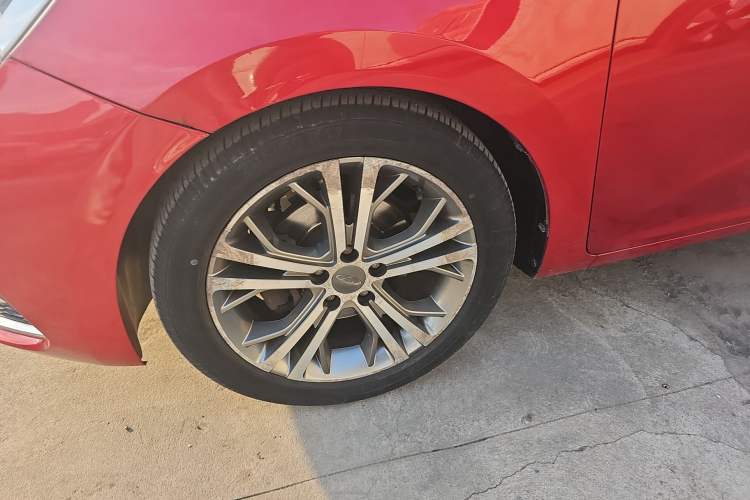 Used Chery Arrizo 5 2016 1.5L CVT Luxury Edition
