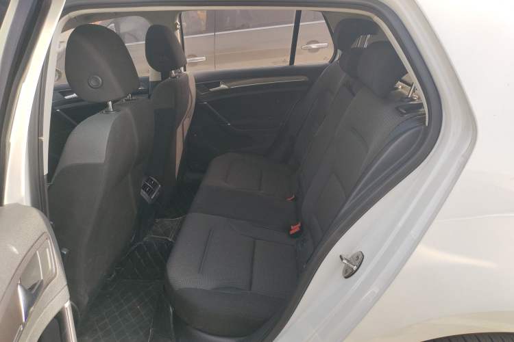 Used Volkswagen Golf 2017 230TSI Automatic Comfort Edition – Celebrating Milestone of One Million Units
