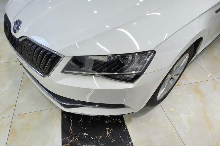Used Skoda Superb 2016 TSI280 DSG Innovation Edition
