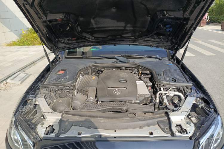 Used Mercedes-Benz E-Class 2018 Restyled E 300 L Sport Luxury Edition
