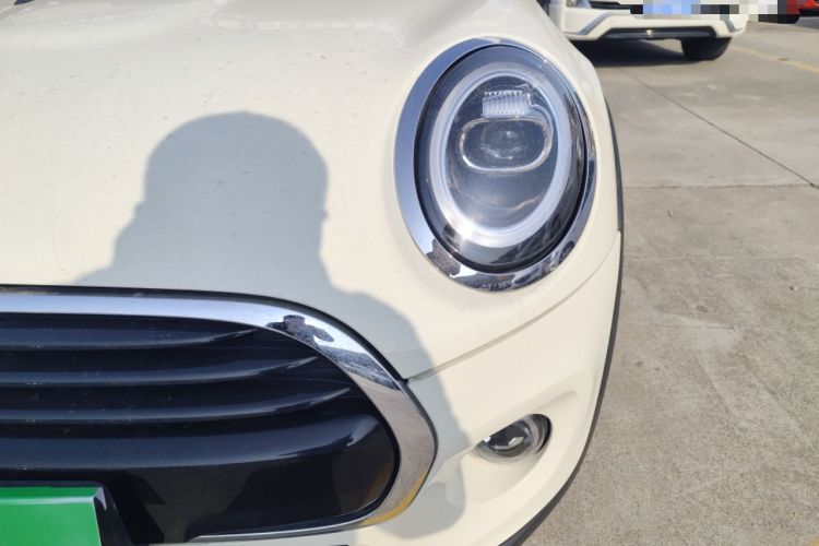 Used  MINI 2021 1.5T COOPER Classic Edition Five-Door Version
