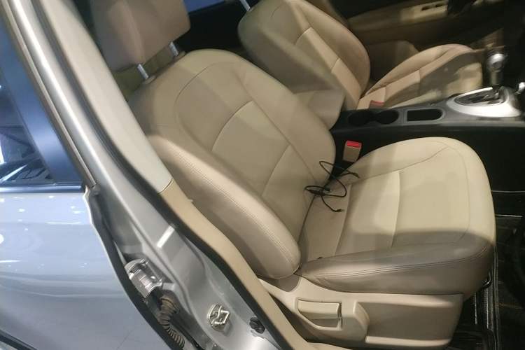 Used Nissan Qashqai 2015 2.0 XV Coolray CVT 2WD
