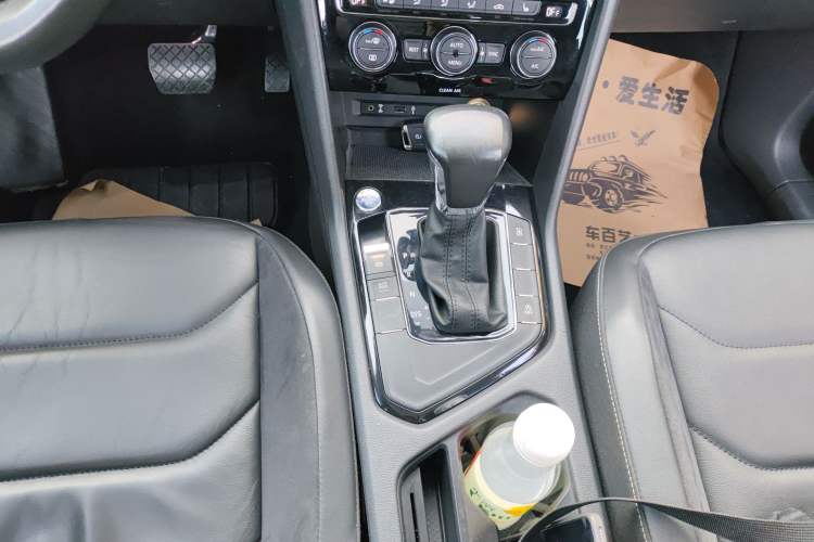 Used Volkswagen Tiguan L 2018 330TSI Automatic Two-Wheel Drive Luxury Edition
