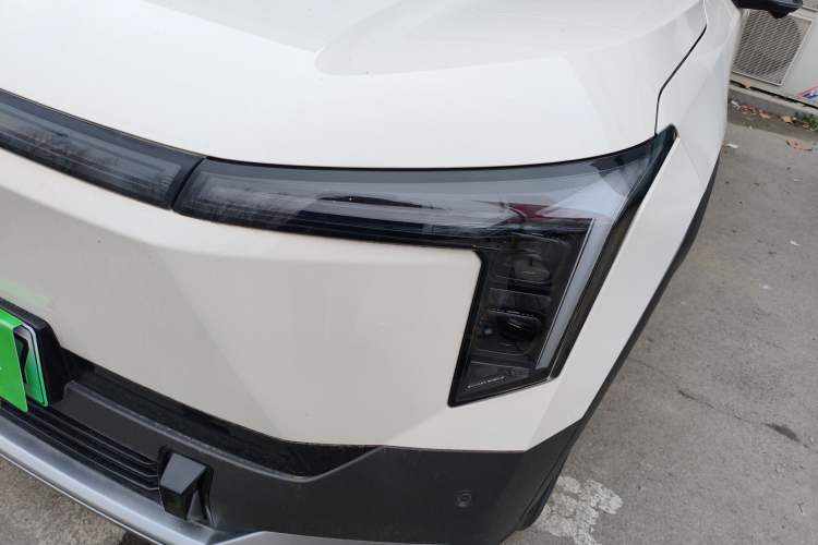 Used Dongfeng NAMMI 06 2025 401 Pro
