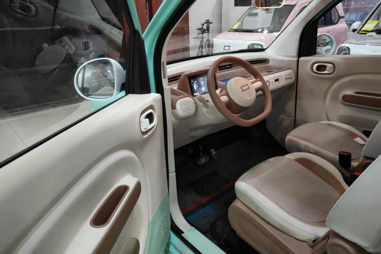 Used Bestune Pony 2026 222km Colorful Horse