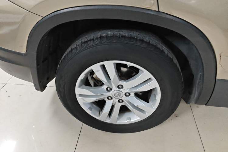 Used Changan CS75 2016 1.8T Automatic Elite Model China V Standard